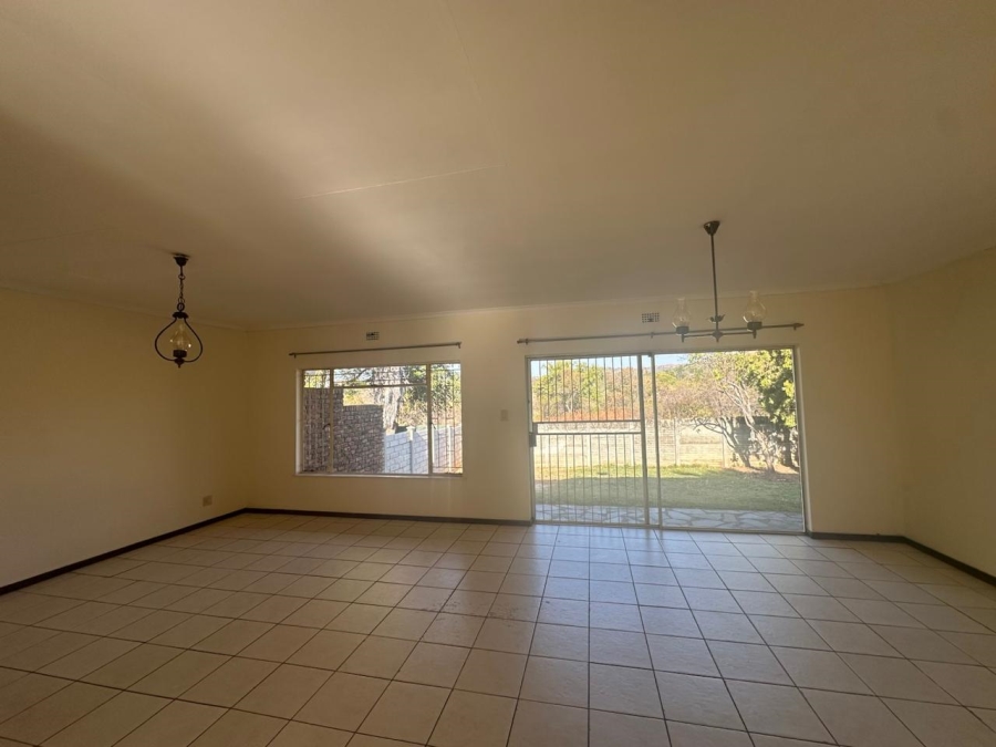 3 Bedroom Property for Sale in Geelhoutpark North West